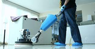 خدمة شركة تنظيف فواصل الارضيات في أحد مسارحة