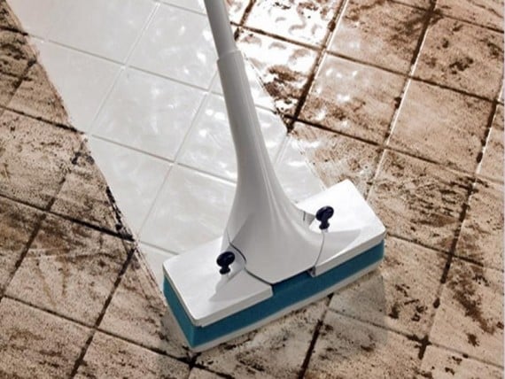 شركة تنظيف فواصل الارضيات في أحد مسارحة